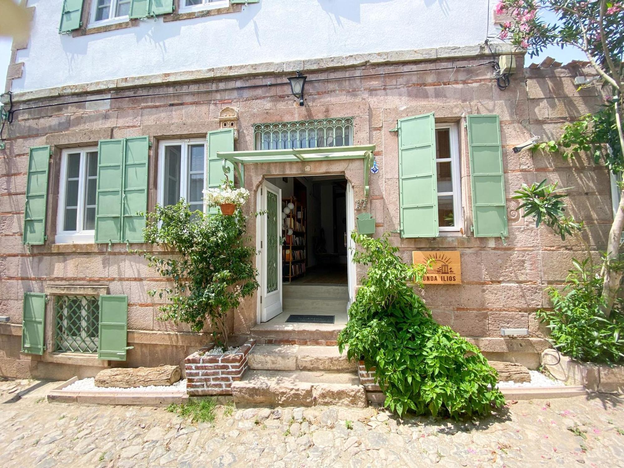 Cunda Ilios Hotel Ayvalik Exterior photo
