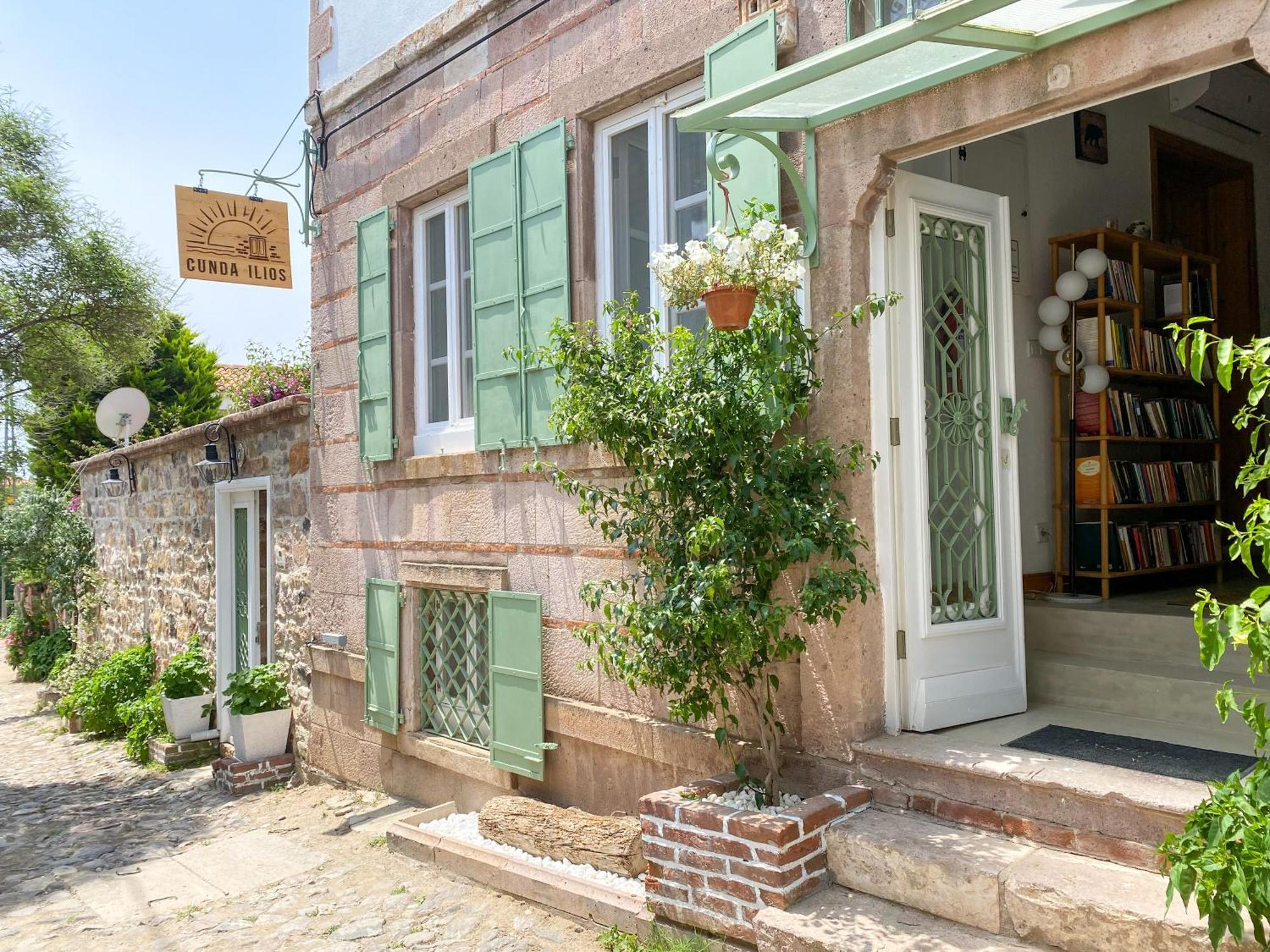 Cunda Ilios Hotel Ayvalik Exterior photo